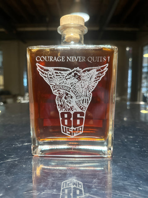 USMA Class of 1986 Class Crest Version Decanters Plus Glencairn Engraved Glasses