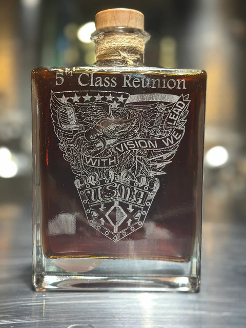 USMA Class of 2020 Class Crest Version Decanters Plus Glencairn Engraved Glasses
